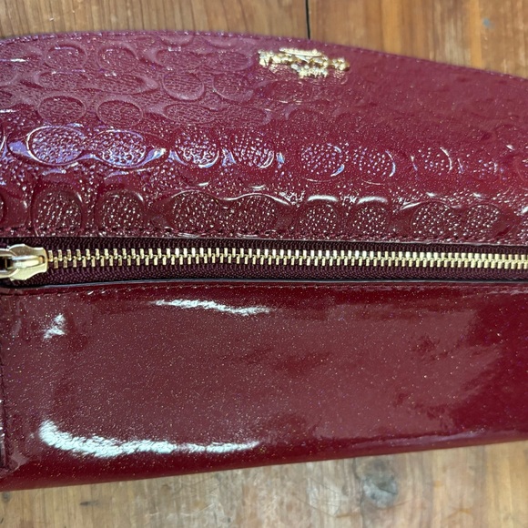 Coach Red Leather Wallet with Embossed Pattern - Picture 6 of 7